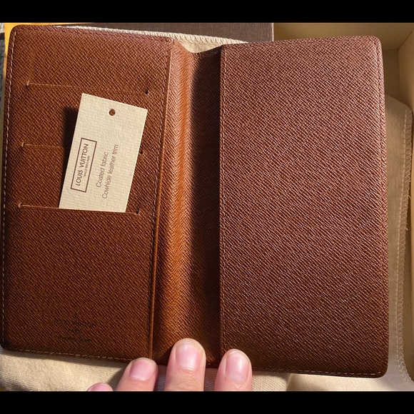 🔴SOLD🔴 Auth*Louis Vuitton Monogram Pocket Agenda - Picture 6 of 8